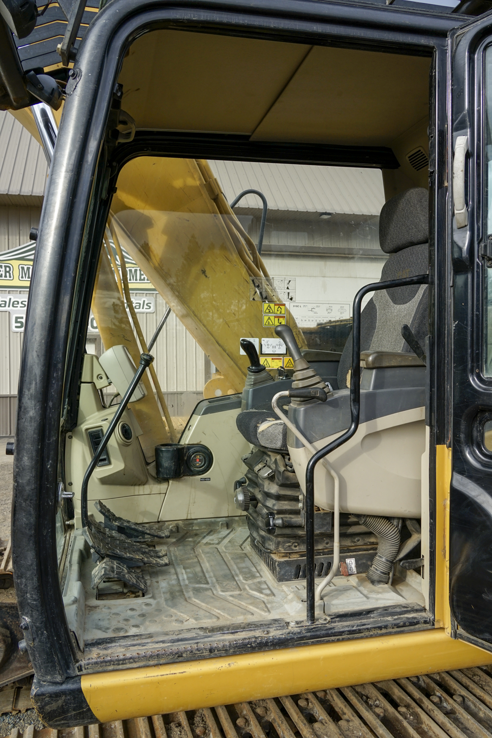 DME-FDG-Cat-315CL-462-_DJM3099