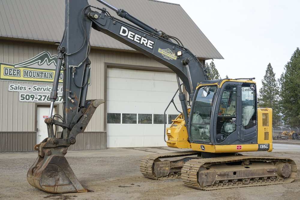 DME-FDG-Deere-135G-529-_DJM2995