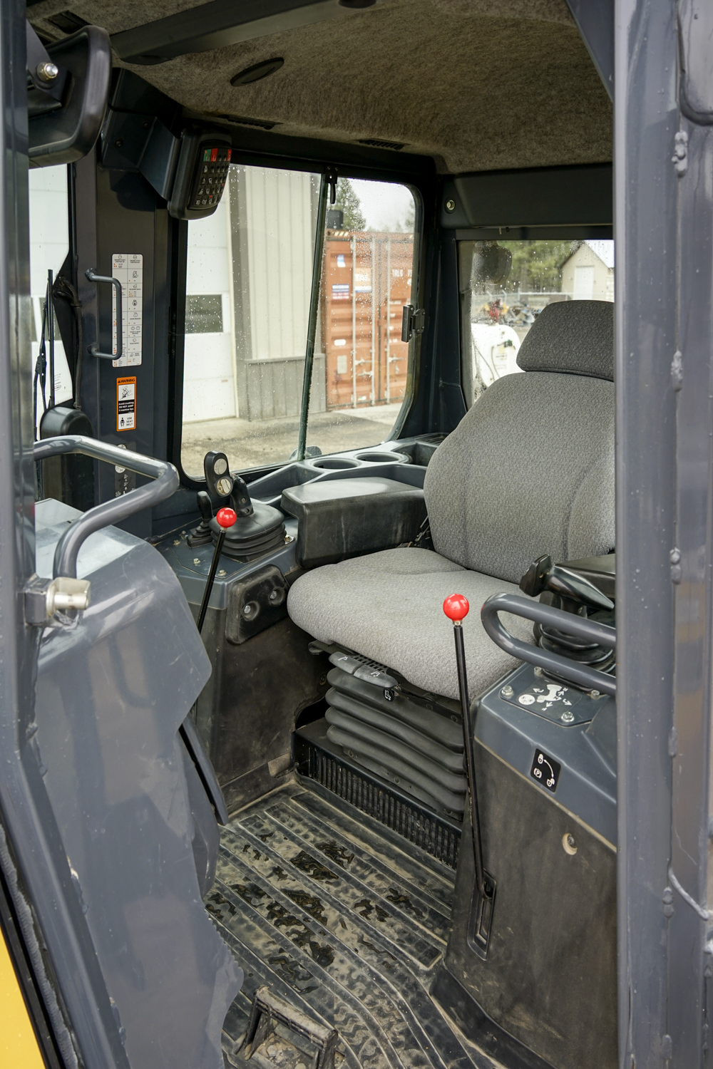 DME-FDG-Deere-650K-_DJM3287