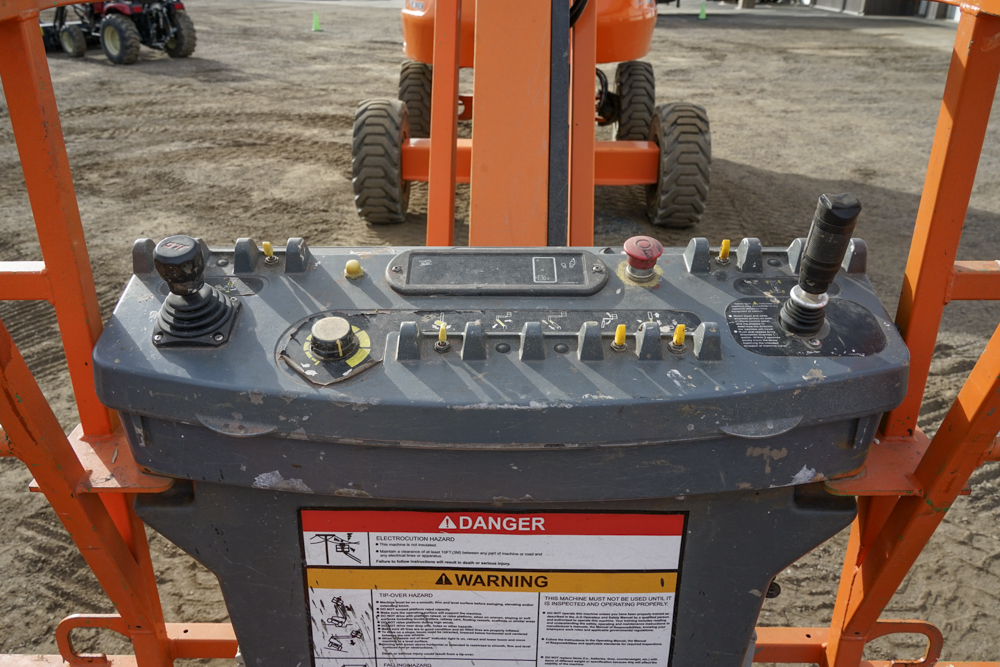 DME-FDG-JLG-460SJ-454-_DJM3036