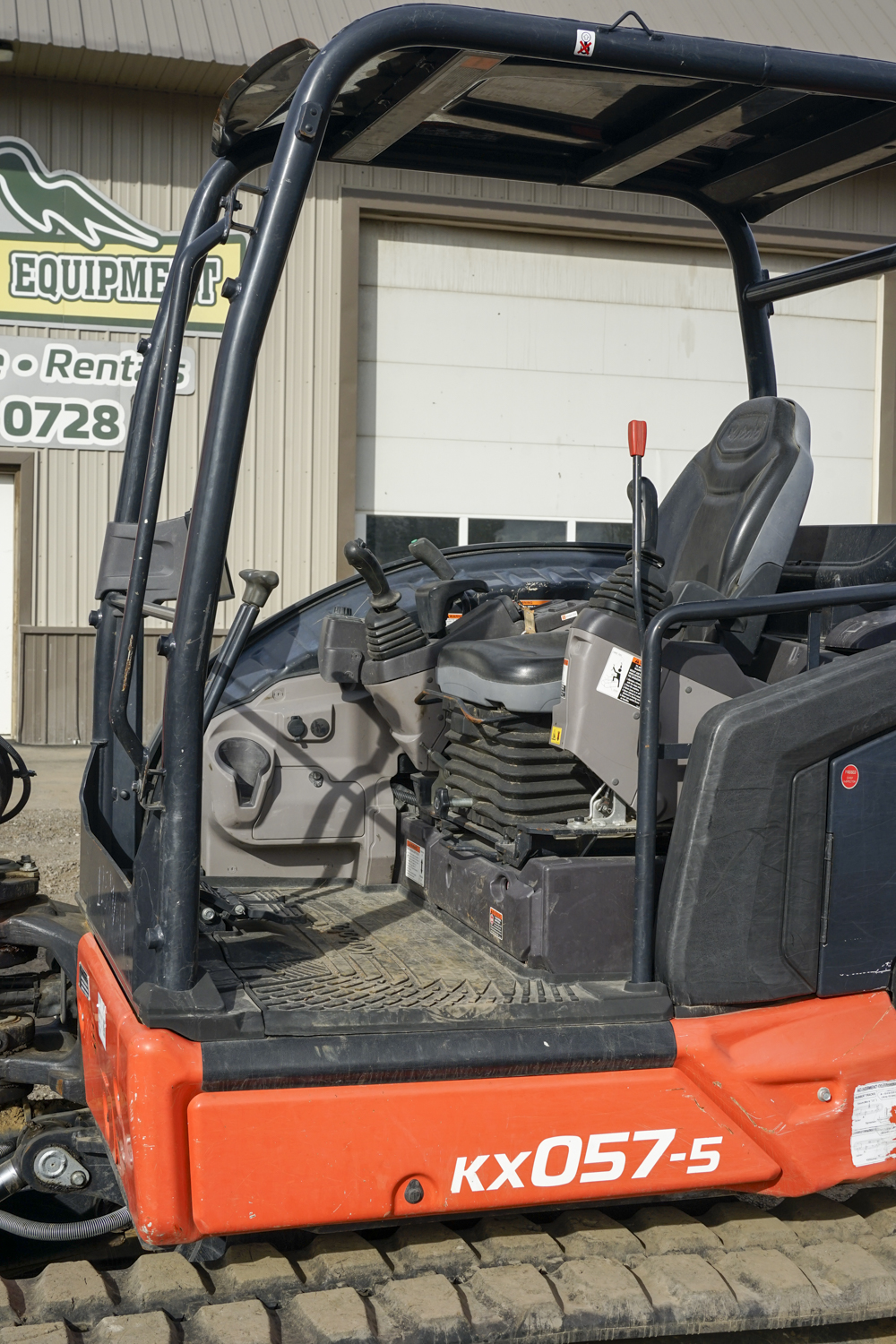DME-FDG-Kubota-KX057-425-_DJM2959