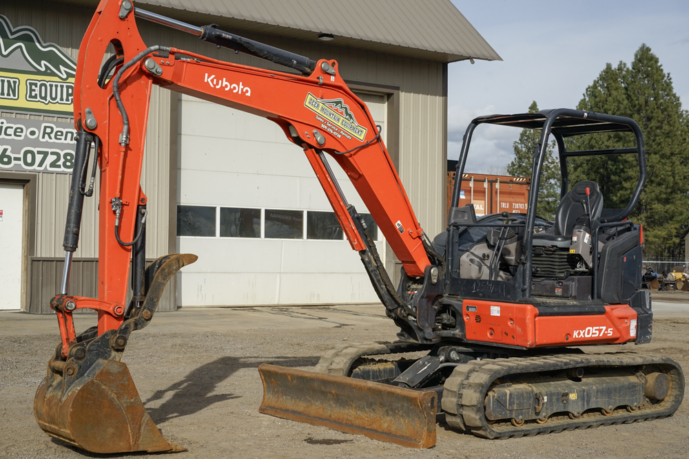 DME-FDG-Kubota-KX057-425-_DJM2960