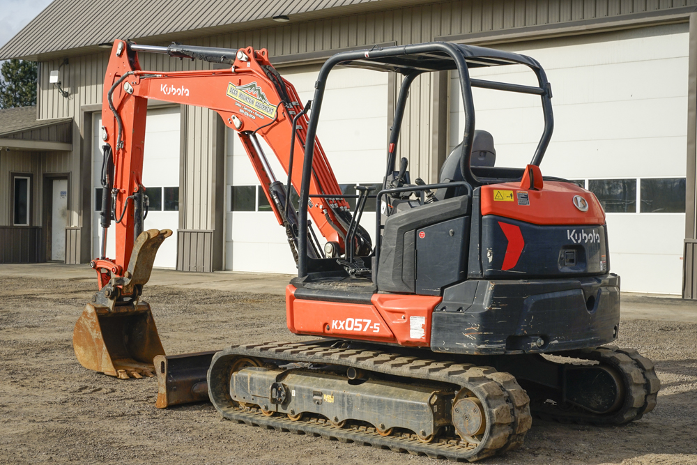 DME-FDG-Kubota-KX057-425-_DJM2962