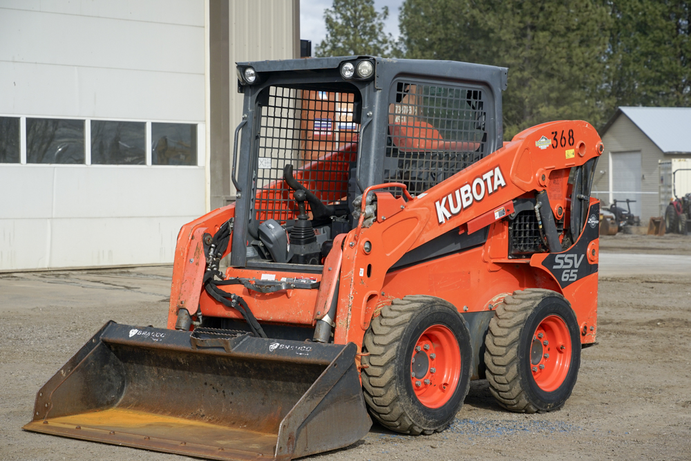 DME-FDG-Kubota-SSV65-368-_DJM2927