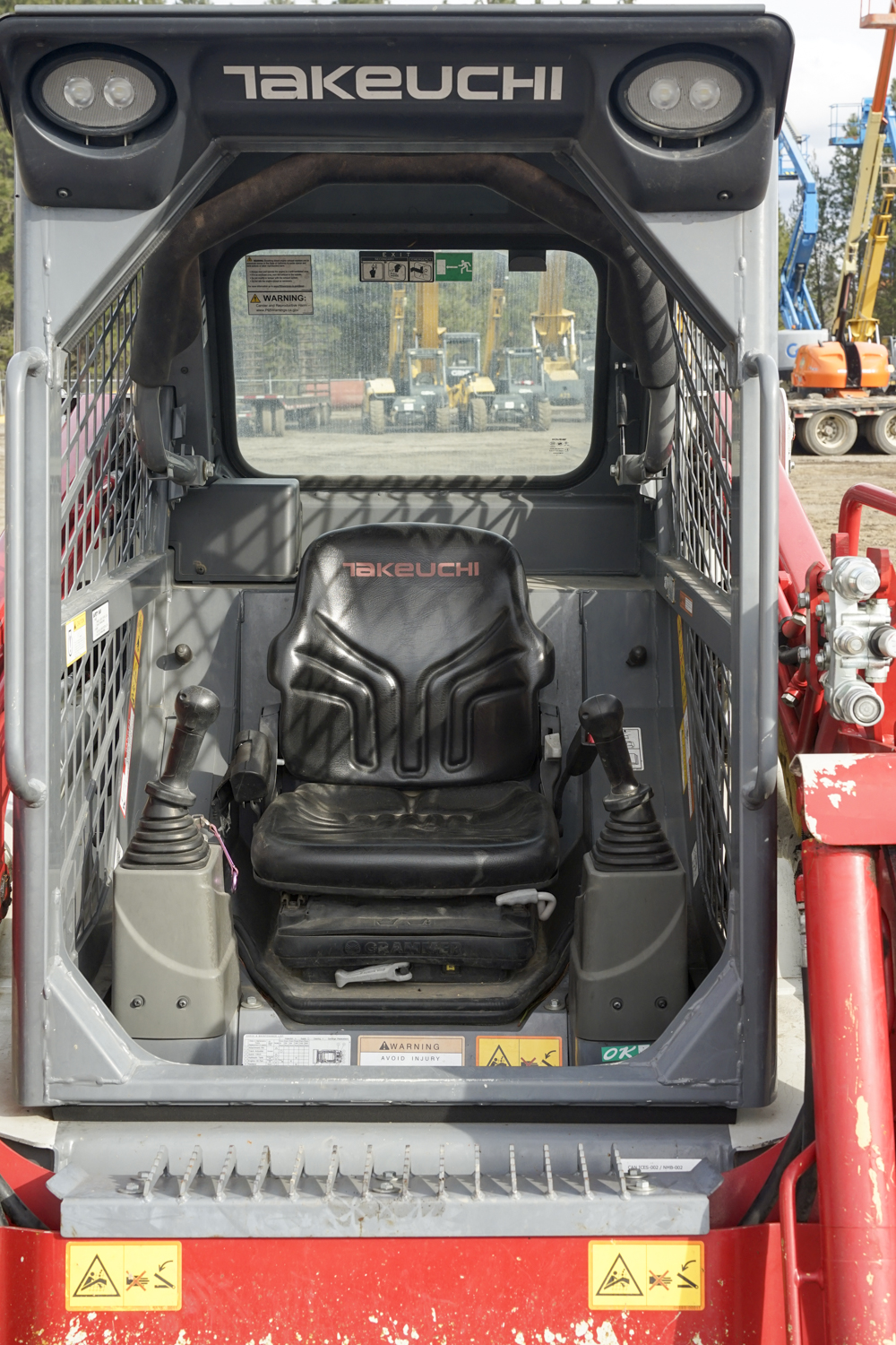 DME-FDG-Takeuchi-TL6R-486-_DJM2922