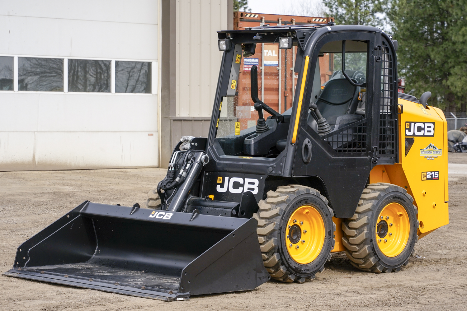 DME-FDG-JCB-215-_DJM3322