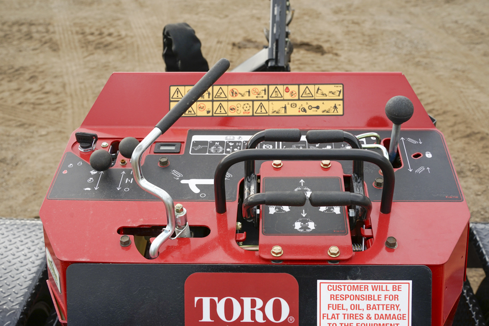DME-FDG-Toro-TRX250-556-_DJM3165